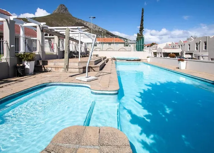 Spectacular Avenues Fresnaye!
